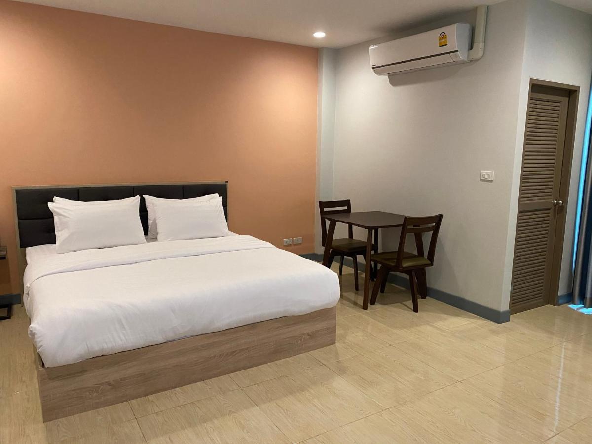 Zleep D Hotel Udon Thani Exterior photo