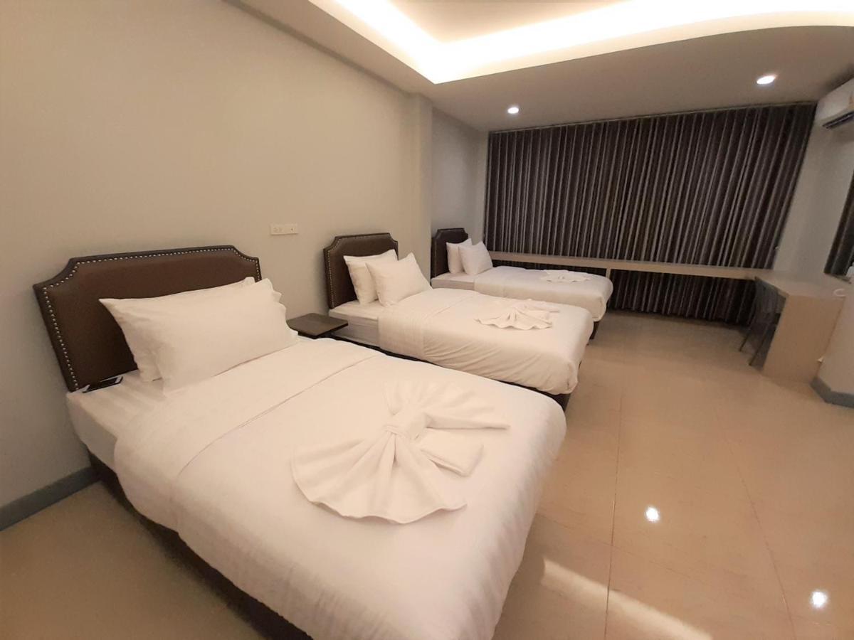 Zleep D Hotel Udon Thani Exterior photo